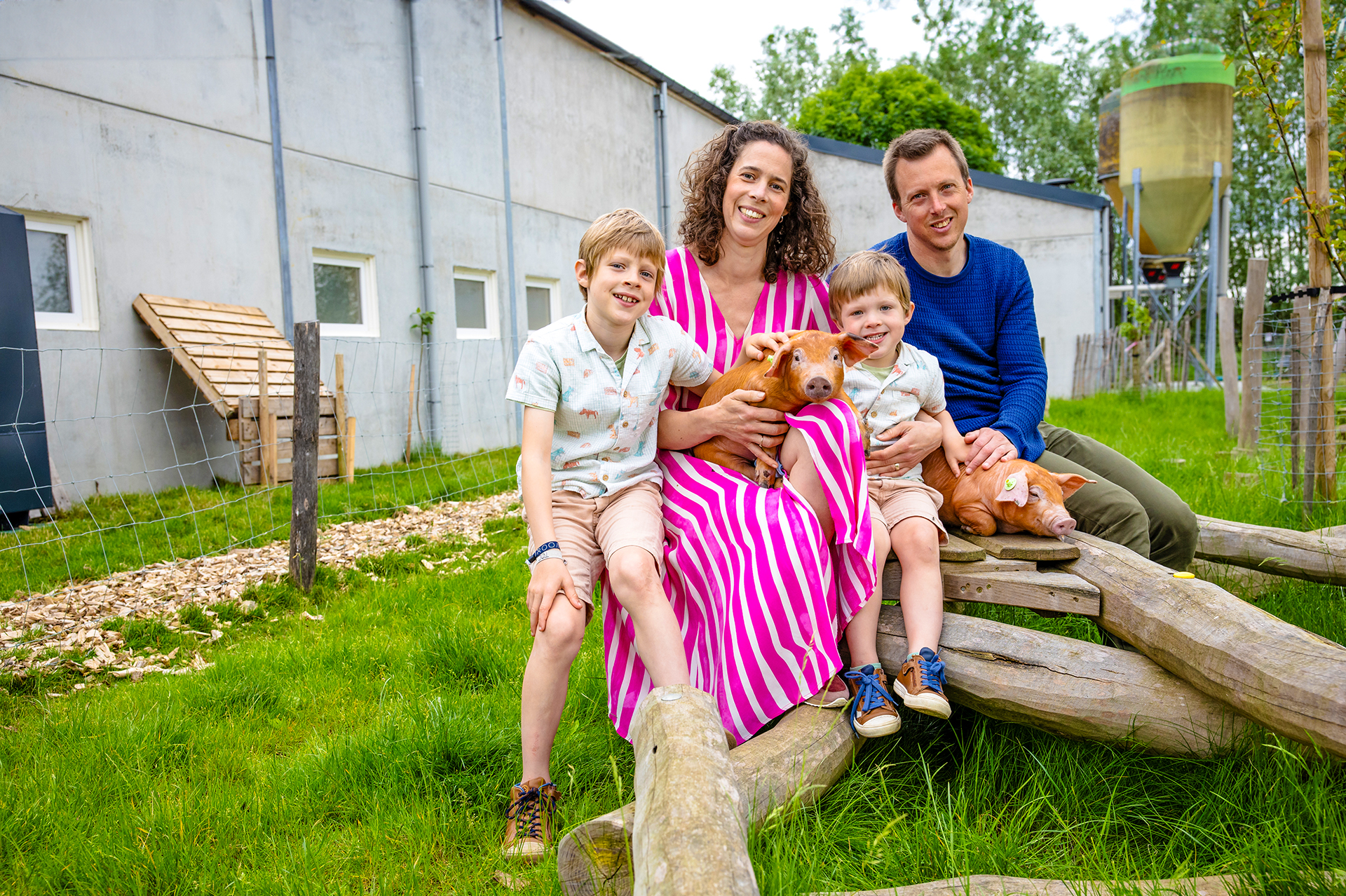 NF_OV_Stefanie_Roel_VanStappen_VanDoorselaer_SintNiklaas.jpg jnjn